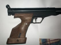 vendo pistola gamo condor con cachas anatomicas para diestros,hay que cambiarle el sello y la junta,tiene 12