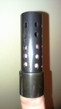 Buenas:
Acabo de adquirir una semiautomática del 12 con choques exteriores y entre estos hay uno cortito 00