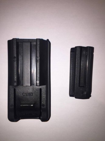 nueva a estrenar con todos sus accesorios funda SERPPA marca Blackhawk y portacargador simple marca blackhawk. 101