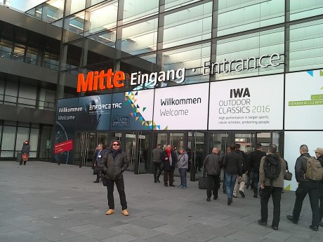 PUES NADA AMIGOS, el miercoles viajo a Alemania ( Nuremberg ) a la nueva edicion de IWA 2016, os contare 60