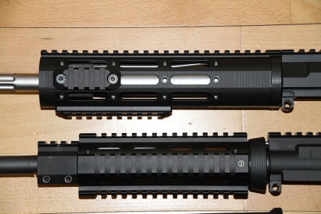 Rifle semiautomático Schmeisser tipo M4, impecable, muy pocos disparos. Cañón 14,5". Modelo muy bien 61