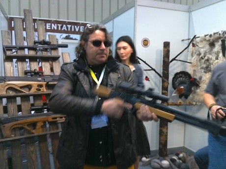 PUES NADA AMIGOS, el miercoles viajo a Alemania ( Nuremberg ) a la nueva edicion de IWA 2016, os contare 122