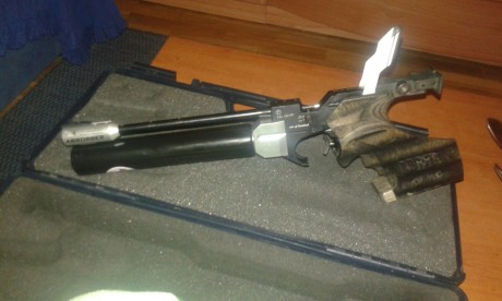 Un compañero del Club, vende su pistola Walther modelo LP 300XT. Su estado es excelente y acaba de cambiar 02