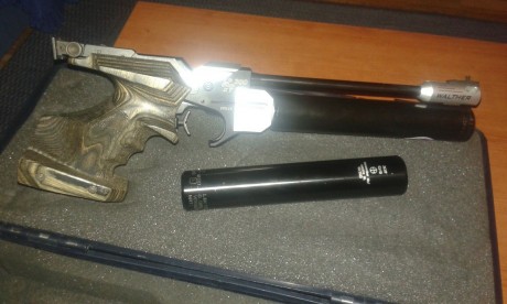 Un compañero del Club, vende su pistola Walther modelo LP 300XT. Su estado es excelente y acaba de cambiar 10