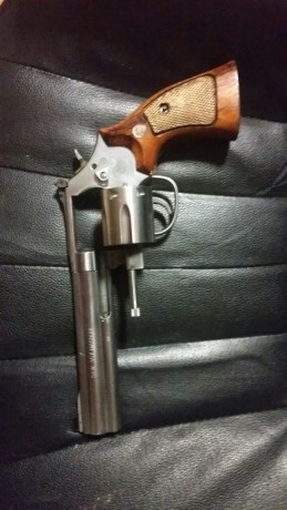 Revolver S&E 686  6" 38sp/357mag en perfecto estado 
450 € 00