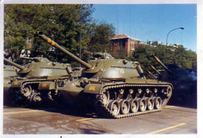 os animo, a quien tenga fotos de este carro, a que las colguéis...
ya pasó por el soplete, en su mayoría, 31