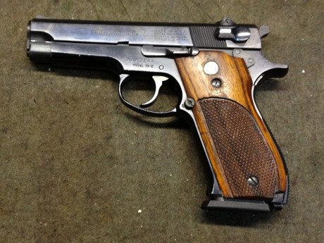 Revolver Smith Wesson de 4 pulgadas, Highway Patrolman, con caja original (mod 28.2),con caja original, 10