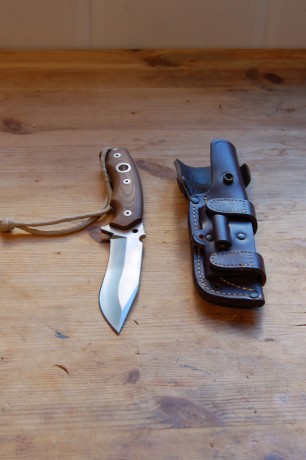 Cudeman JJsk1, Böhler n695. Nuevo, sin uso, filo original. Lo envío con su paracord y ferrocerio, en su 02