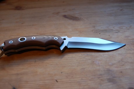 Cudeman JJsk1, Böhler n695. Nuevo, sin uso, filo original. Lo envío con su paracord y ferrocerio, en su 01