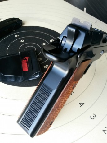 Hola:

Pongo a la venta pistola de 9mm. de la firma Pardini, mod. GT9, color negro.
El arma siempre estuvo 10