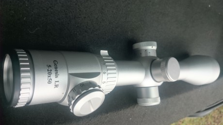 Se vende visor mtc génesis 5-20x50 con parasol y en perfectas condiciones apenas se ha usado,visor de 02