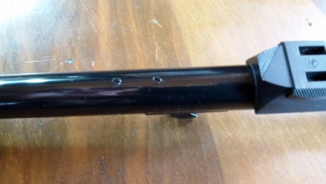 Vendo monotiro Thompson Center TCR 83 Aristocrat. Cal. 243 W. Cañón pesado microestriado de 46 cm. Rosca 61