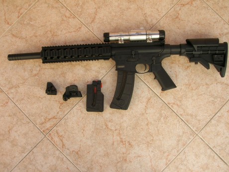 Hola a todos.
Vendo mi carabina Smith & Wesson MP-15 en calibre .22 lr.
Esta estupenda y funciona 11
