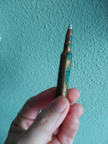 Buenos días compadres

Ha caído en mis manos una cartuchera que,supongo que por no haber sido guardada 00