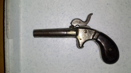 Buenos dias compañeros  necesitaria informacion  acerca de esta arma de avancarga para poderla vender 02