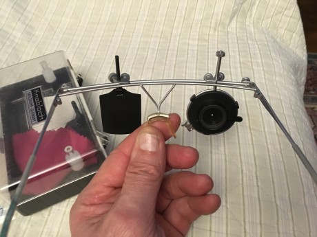 Vendo  gafas Knobloch usadas pero en buen estado 

 Si al comprador le sirviera alguno de los dos cristales 01