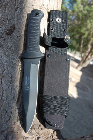 Cudeman 177N. 15 cm de hoja, mango sintético. SIN USO. Filo original. Funda de cordura ajustable. Envío 01
