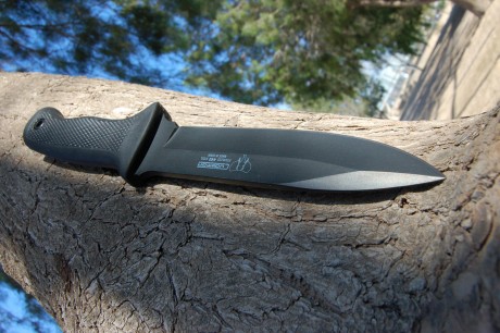 Cudeman 177N. 15 cm de hoja, mango sintético. SIN USO. Filo original. Funda de cordura ajustable. Envío 00