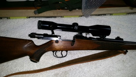 hola muybuenas compañeros tengo un amigo que esta buscando un rifle de cerrojo del 7mm si pudiera ser 11