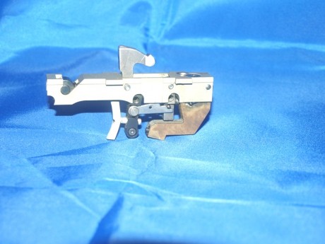 A la venta un disparador tipo moderno para Walter GSP / Expert con muy poco uso. Pido 95 Euro Mas gastos 00