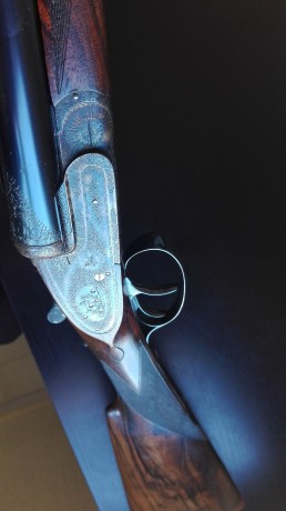 Hola, vendo Víctor Sarasqueta modelo 215 con dos juegos de cañones de 75 cm (el primero 12 y 10 décimas 01