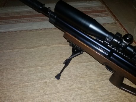 Vendo Air arms S400, en perfecto estado de uso regulada con moderador y visor gamo 3-12 corrector de paralaje 00