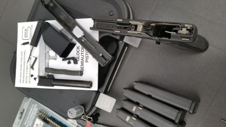     REGALO EXTRA:    

   Además de todo lo que anuncio, regalo un soporte para fundas y cargadores cuyas 30