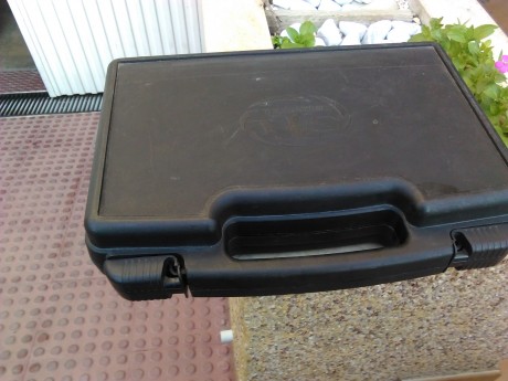 Maletín en muy buen estado,para arma corta
30€ 01
