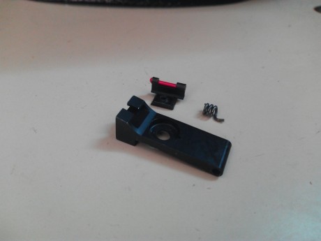 Buenas.
Tengo un alza y punto bufalo para alzas STI y un alza para TANFOGLIO. EL conjunto para STI de 01