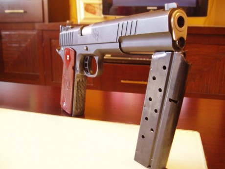Vendo STI Trojan del 9 pb con 6" de cañon en Madrid en perfecto estado de uso, cañón a espejo, necesita 01