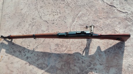 Se vende schmidt rubin K31, maderas para resturar, metales en buen estado, tiene la famosa etiqueta. 350€
Esta 102