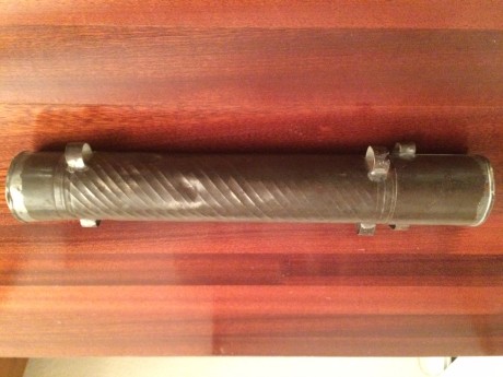 O sea que vendo este tubo, que no se como se llama. Se que es de la época de la guerra civil, pero no 01