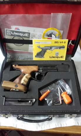 Vendo pistola UNIQUE DES 69/U 22lr, último modelo de esta legendaria pistola avalada por varios mundiales, 02