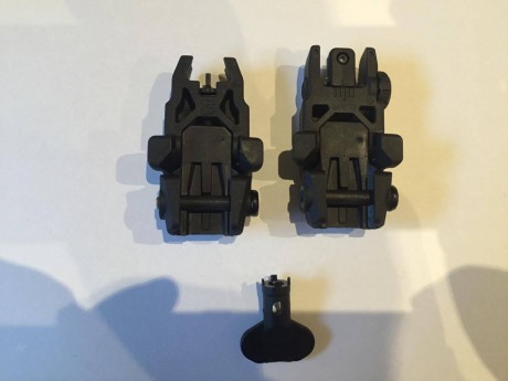 nuevos a estrenar , se incluye envio. todo los accesorios color negro. saludos Mariano. 01
