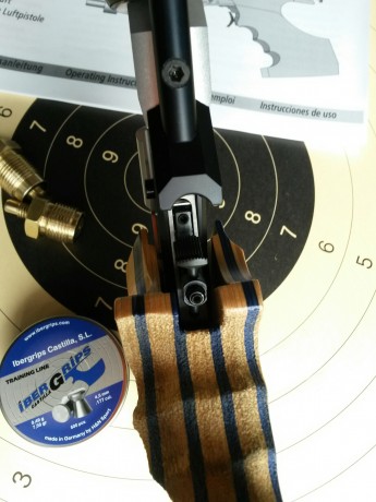 Vendo en impecable estado, pistola para la modalidad de aire comprimido 10m., del conocido fabricante 21