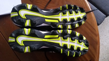 vendo botas sin practicamente uso ,solo puestas,porque no me valen de numero, son el 46.
las vendo por 02