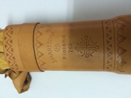 Vendo un magnífico cuchillo de coleccionista, fabricado en Finlandia con acero de alta calidad,fabricado 01
