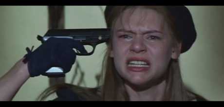 Compañeros,

En vista de las ganas de algunos (Elcafe, Wilcow, Vrakk, etc) por adivinar armas de películas 20