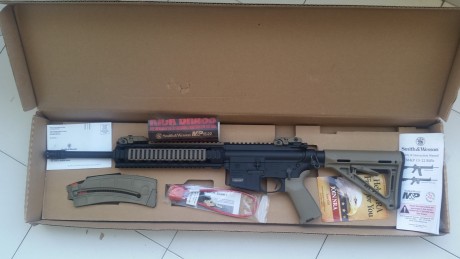 Hola a todos.
Vendo carabina Smith Wesson MP 15-22 Lr MOE DESERT.
La compré por capricho y con tan sólo 00
