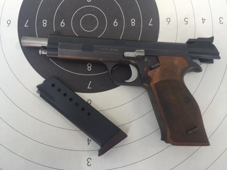  Vendo esta SWISS ARMS SIG P210-5 LS  HEAVY FRAME de 6" posiblemente la mejor pistola en calibre 20