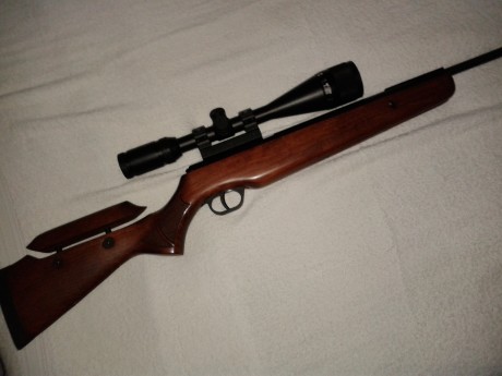 - Vendo carabina Cometa Fenix 400 star en calibre 5,5, en impecable estado tanto de pavón como de culata, 01