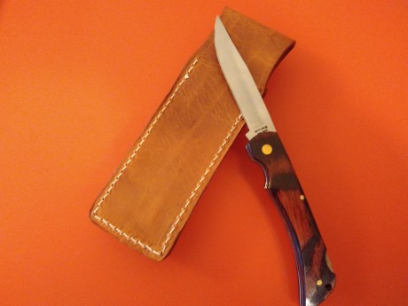 Navaja Aitor Ermua más funda. Nuevo a estrenar, navaja con seguro y caja original. Modelo Scaut. Funda 02