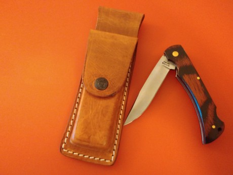 Navaja Aitor Ermua más funda. Nuevo a estrenar, navaja con seguro y caja original. Modelo Scaut. Funda 01
