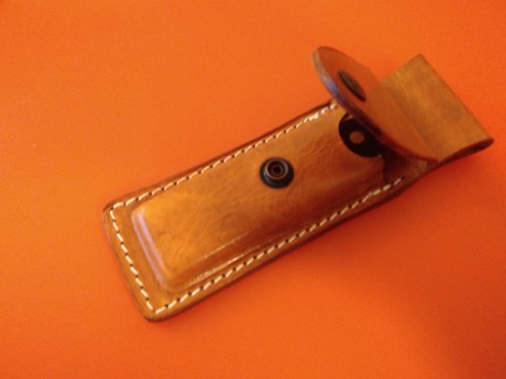 Navaja Aitor Ermua más funda. Nuevo a estrenar, navaja con seguro y caja original. Modelo Scaut. Funda 00