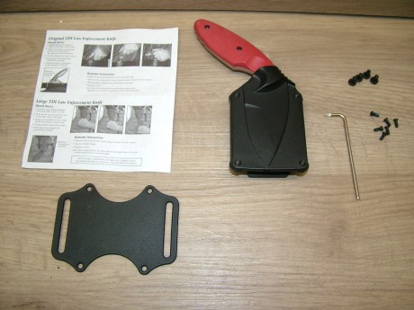  VENDIDO  cuchillo entrenamiento marca Ka Bar TDI.
Original, no copia.
Nuevo no tiene señales de uso.
No 02