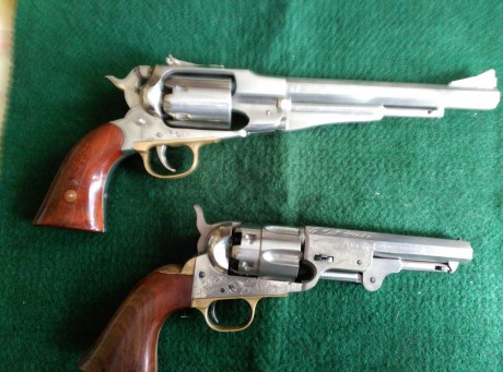 Estoy interesado en COMPRAR Pistola o Revólver de avancarga en ACERO INOXIDABLE 10