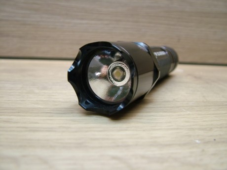 Linterna Marca Surefire modelo P6 Defender.
Original, no copia.
Nueva sin caja y sin pilas
En perfecto 01