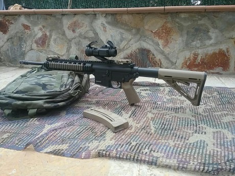   Buenas tardes

Vendo carabina del 22LR marca S&W  modelo MP15 MOE en impecable estado
Se acompaña 11