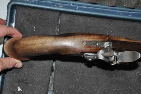 Otra que saco, pistola Le Pague. Cañón de la original de Pedersoli, disparador de Pedersoli, llave de 10