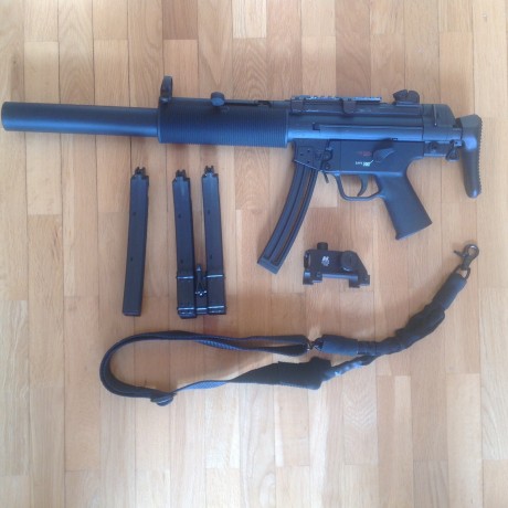 Vendo esta carabina con muy poco uso, se trata de una HK MP5 SD6 en calibre 22lr  fabricada por Walther 02